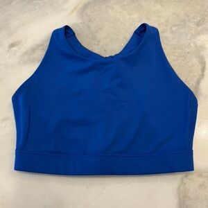 GapFit High Neck Sports Bra
